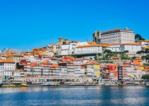 renting in porto portugal